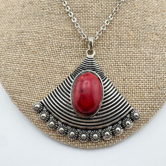 Vintage Tribal Triangle Pendant Necklace Pink Stone Boho Chic Versatile Fan - Picture 5 of 12